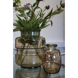 Shape glasvase, rgfarvet