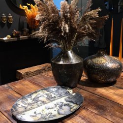 Boston bladformet metalfad