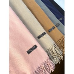 Sort cashmere trklde