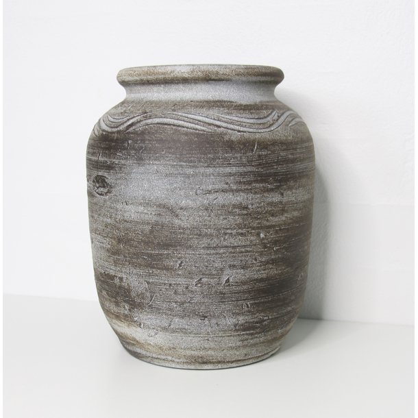 Rustic vase / urtepotteskjuler
